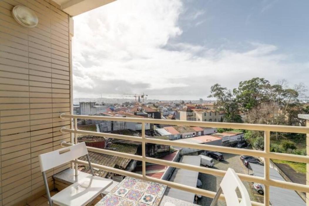 Apartamento Praca - Vistas Sobre A Cidade بورتو المظهر الخارجي الصورة